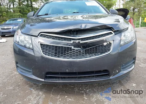 2014 Chevrolet Cruze Ls Auto z USA, uszkodzony, nr VIN 1G1PA5SG2E7441753